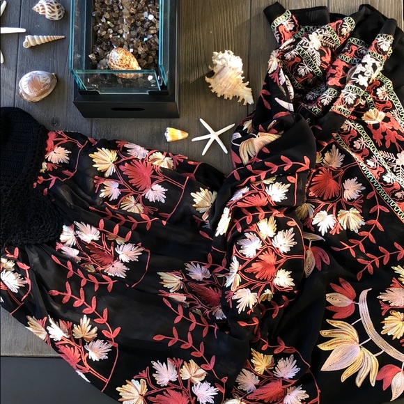 🌴🌼SKY- VERINA MAXI DRESS🌼🌴 - Picture 4 of 8